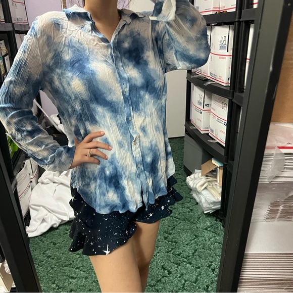 jane and delancey tie dye ombré shirt - Picture 3 of 7